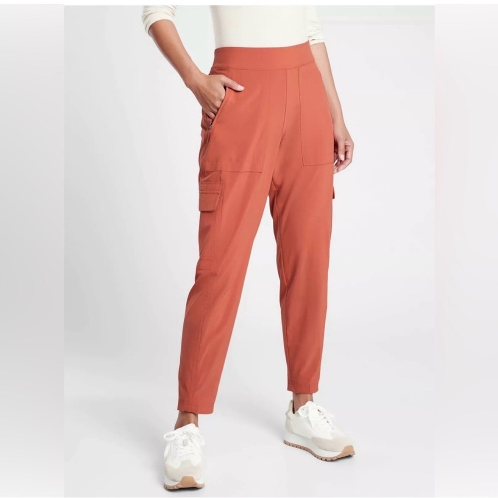 Gently Used, ATHLETA like Chelsea jogger, size 4T, Etruscan Red